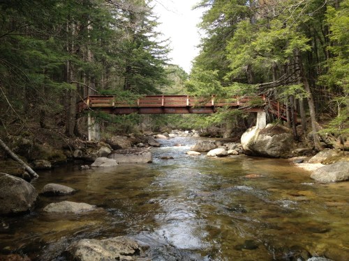 The footbridge over The Swift